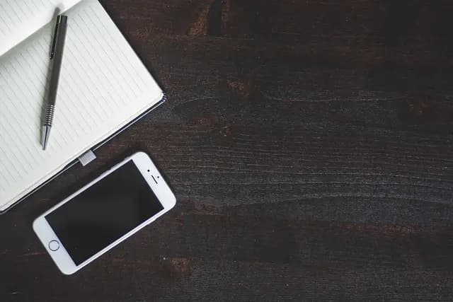 The Essential Guide to Smartphone Accessories for Your Needs