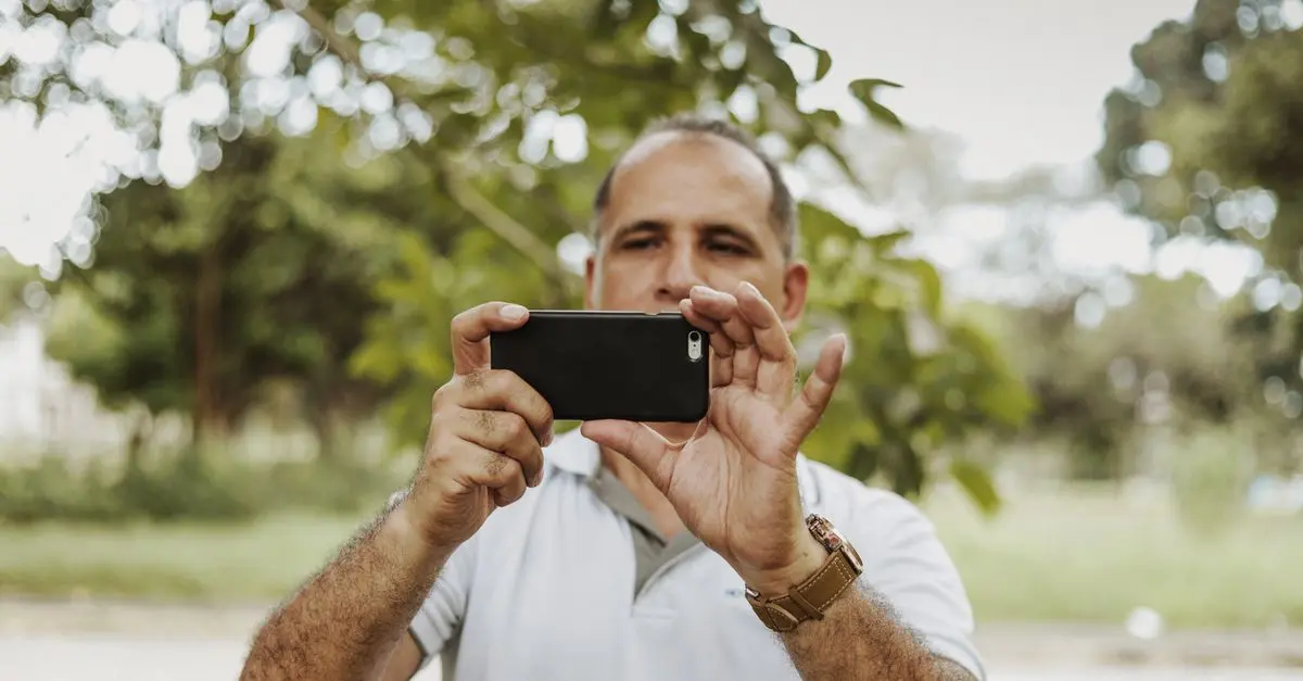 The Essential Guide to Mobile Phone Security